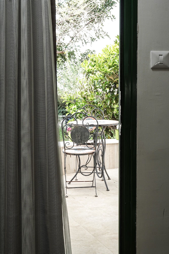 Deluxe Rooms